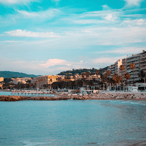 Enjoy a day along the Cannes waterfront, dining amongst the yachts and waves