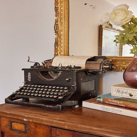 Fall in love with the character and vintage style – we love the old typewriter 