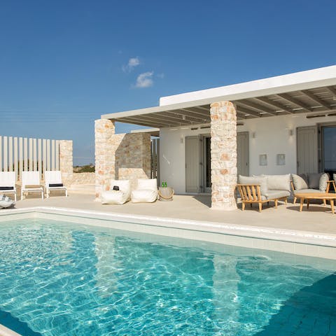 Float about elegantly in the villa's swimming pool