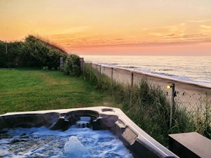 The Norfolk Beach House image 9
