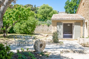 Pretty in Provence image 14
