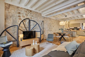 Burlap & Stone image 10