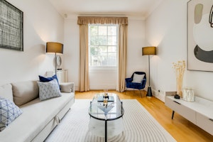 The Chelsea Bun image 10