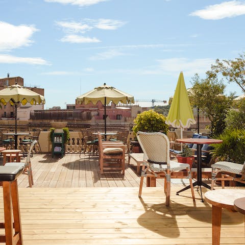 Relax on the communal rooftop terrace and enjoy the stunning city views