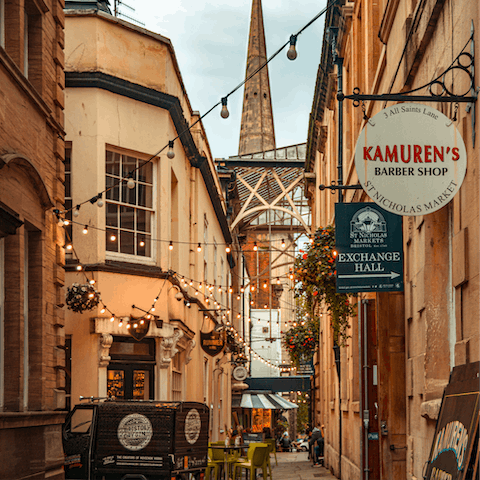A twenty-minute walk will take you to the quaint Old City area of Bristol