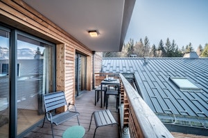 Slopeside Solace image 9