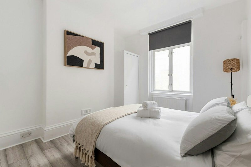 Amor Modern additional image