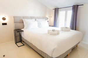 A Riviera Stay image 6