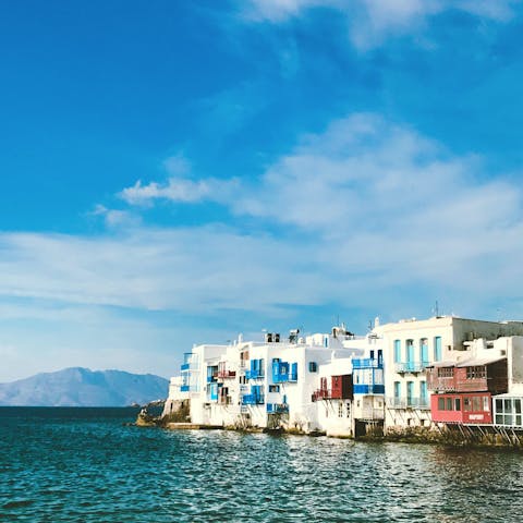 Explore the fabulous island of Mykonos