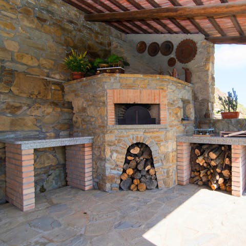 Fire up the pizza oven for an alfresco meal with loved ones