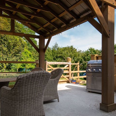 Fire up the barbecue for an alfresco meal in the courtyard