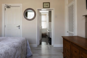 A Sweet Residence image 10