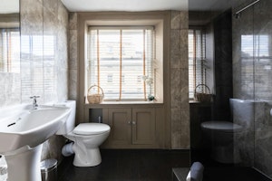 A Sweet Residence image 6