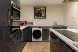 A Sweet Residence image 2