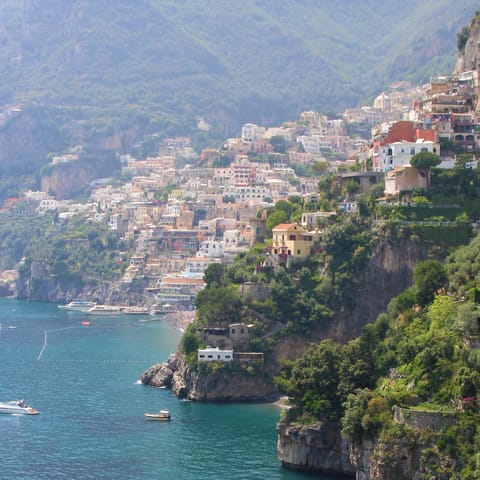 Embrace the magic of Italian living in nearby Positano – just 5 kilometres away