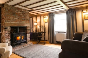 Foreman's Cottage image 11