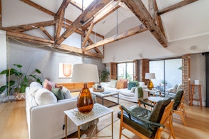 Bankside Paradise image 12