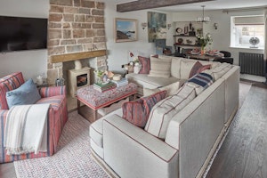 Little Nut Cottage image 9