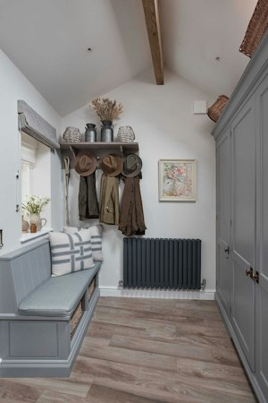 Little Nut Cottage image 2