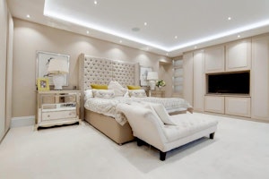 The Holland Park Haven image 5