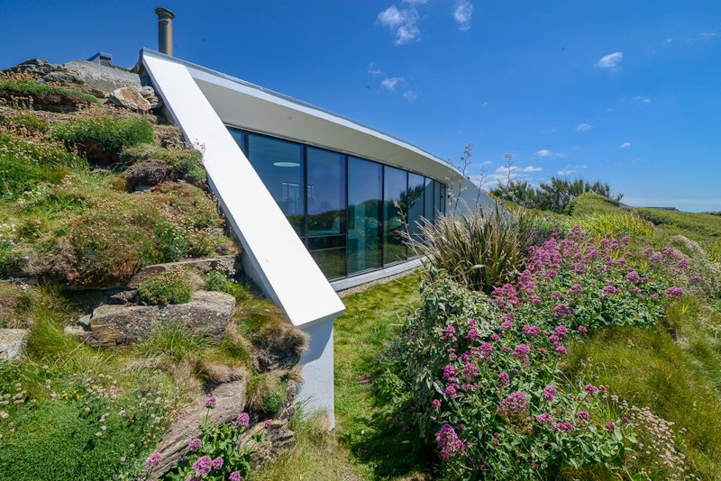 Clifftop Hideaway additional image