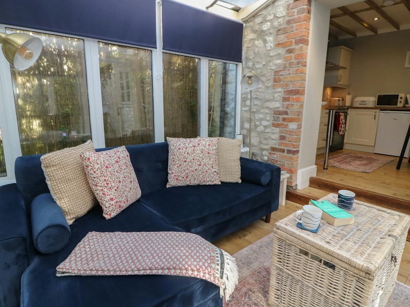 Picturesque Cottage additional image