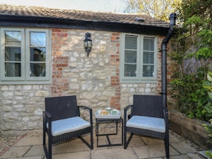 Picturesque Cottage image 4