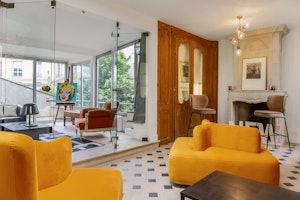 Parisian Mid-Century image 14