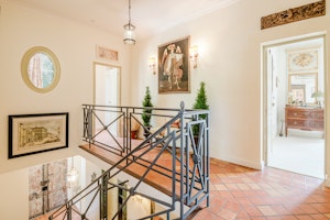Orchard Bastide image 10
