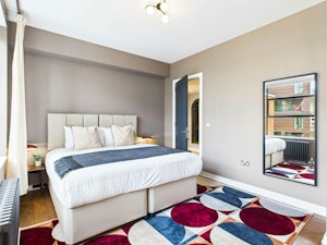 Silicon Heights image 8