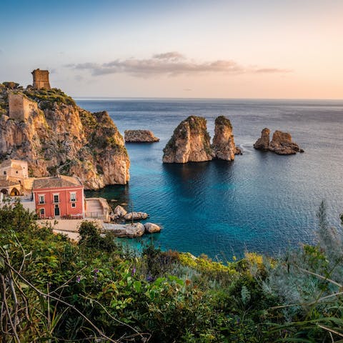 Drive over to the gorgeous Sicilian coastline in under twenty minutes