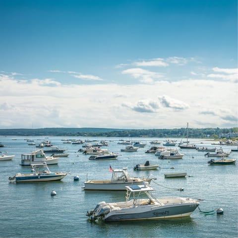Stay a short walk from Plymouth's pretty waterfront and admire the boats