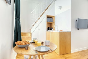 Montmartre Haven image 13