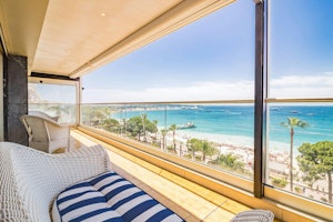 Riviera in Blue image 10