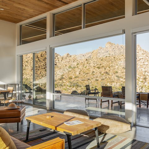 Take in panoramic desert views through the expansive windows