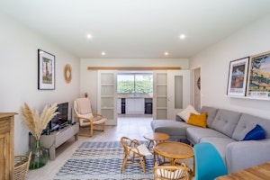 Oceanview Villa image 9