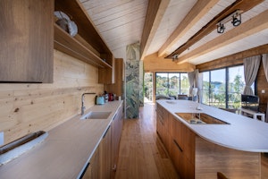 Sea Studio image 14