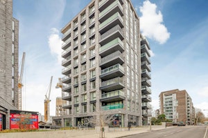 The King's Cross Crown image 6