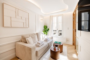 Elegant Dreams image 1