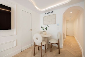 Elegant Dreams image 3