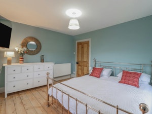 Swalecliffe Sweet image 10