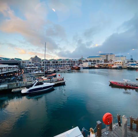 Drive along the coast to visit the iconic V&A Waterfront