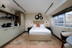 Euston Studio image 1