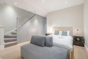 House of Love image 10
