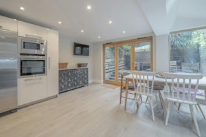 House of Love image 3