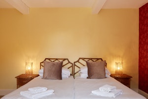 Nightingale Farmhouse image 13