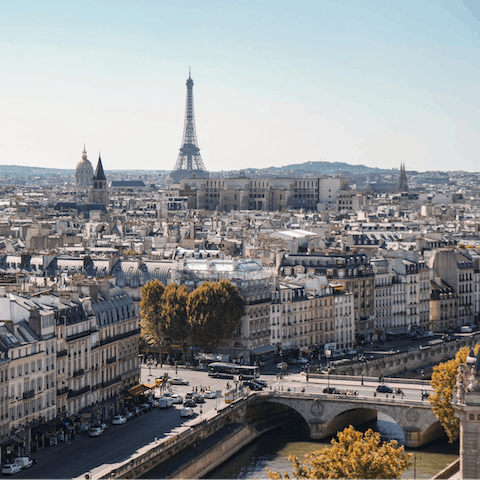 Stay in the 2nd arrondissement of Paris