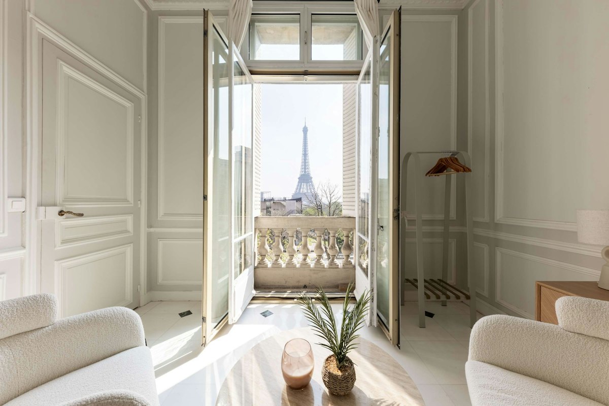 A Paris Icon, Ile-de-France