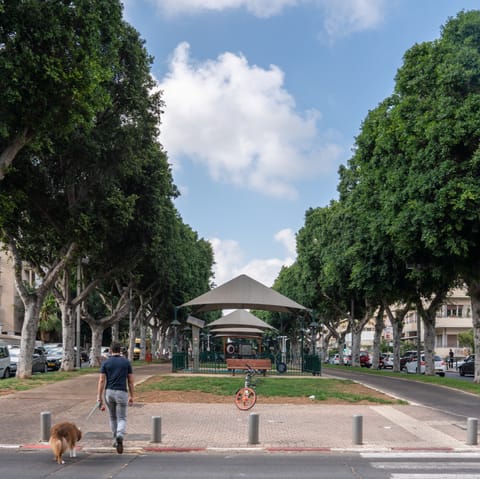 Stay on the tree-lined Rothschild Boulevard, in the cool centre of Tel-Aviv