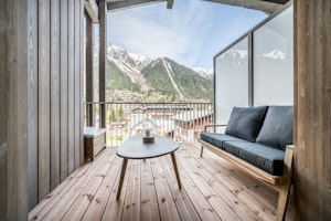 Mountain's Edge image 3